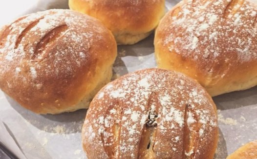 水果穀物软欧面包制作方法