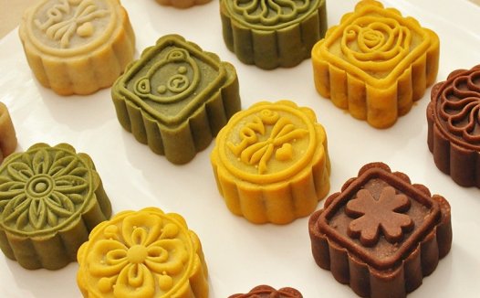 【桃山皮月饼的做法步骤图，桃山皮月饼怎么做好吃】大宫家烘焙公社-制作