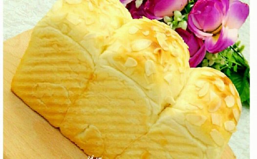 【酸奶吐司(超柔软、保湿、拉丝)的做法步骤图】浪漫春天-制作