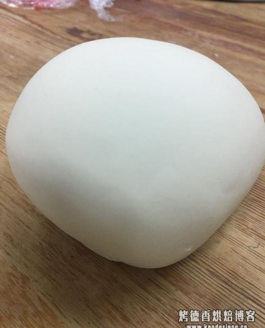 揉面,我教您一招,照着做又光又滑又好用,赶快试试吧!如何揉面不粘手